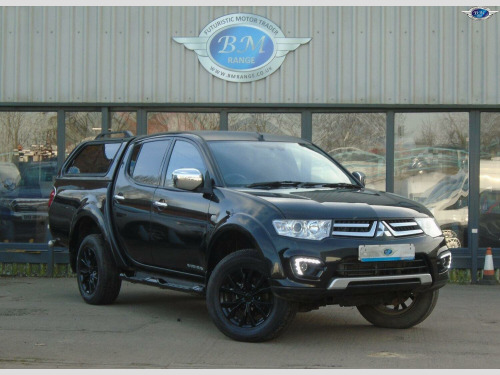 Mitsubishi L200  2.5 DI-D Barbarian Black