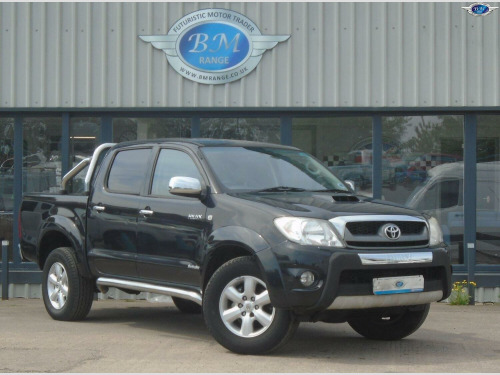 Toyota Hi-Lux  3.0 D-4D Invincible
