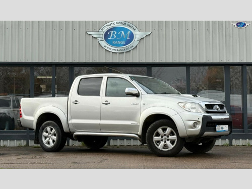 Toyota Hi-Lux  3.0 D-4D Invincible