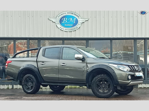 Mitsubishi L200  2.4 DI-D DC Titan 