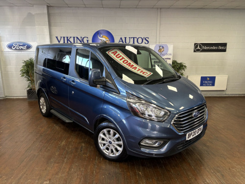 Ford Tourneo Custom  TITANIUM