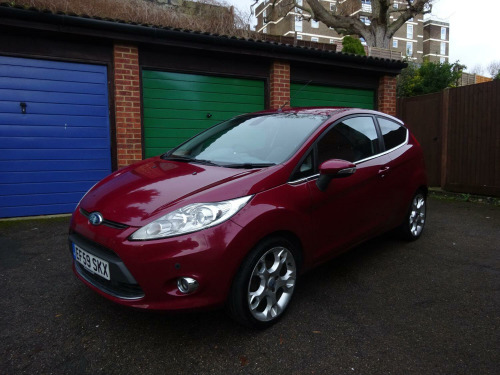 Ford Fiesta  1.6 Titanium