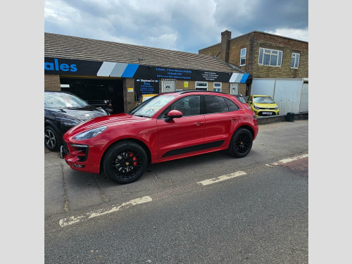 Porsche Macan  3.0 T V6 GTS