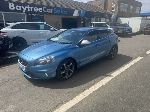 Volvo V40 2.0 R-Design D2