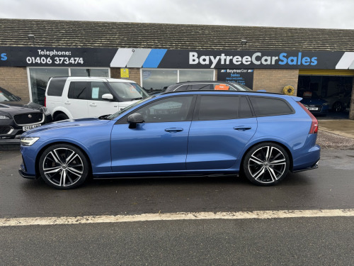 Volvo V60  2.0 R-Design Plus D4 