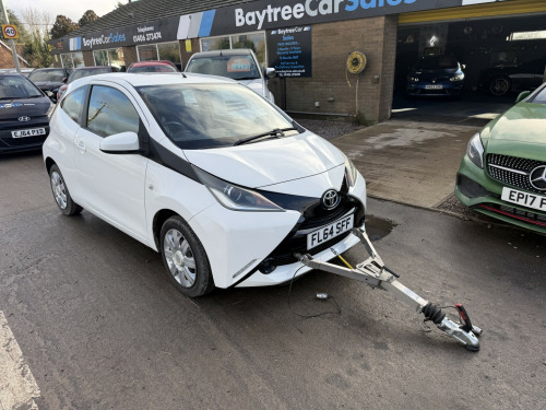 Toyota AYGO  1.0 VVT-i x-play 