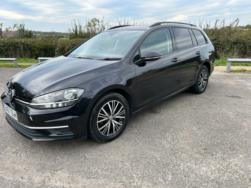 Volkswagen Golf  1.6 TDI SE Nav