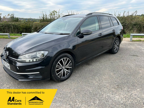 Volkswagen Golf  1.6 TDI SE Nav 