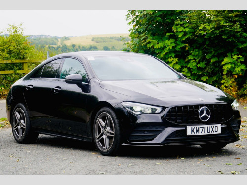 Mercedes-Benz CLA  1.3 CLA200 AMG Line