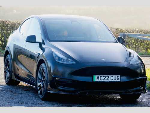 Tesla Model Y  (Dual Motor) Long Range