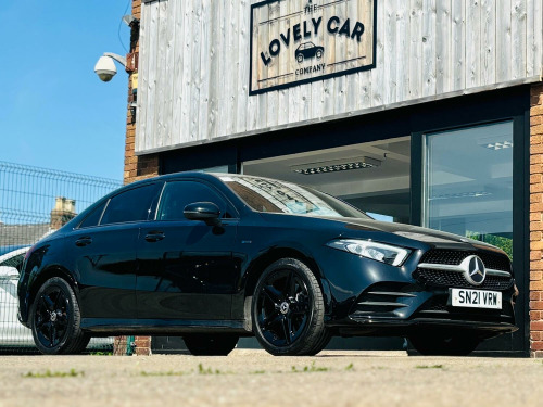Mercedes-Benz A-Class  1.3 A250e 15.6kWh AMG Line