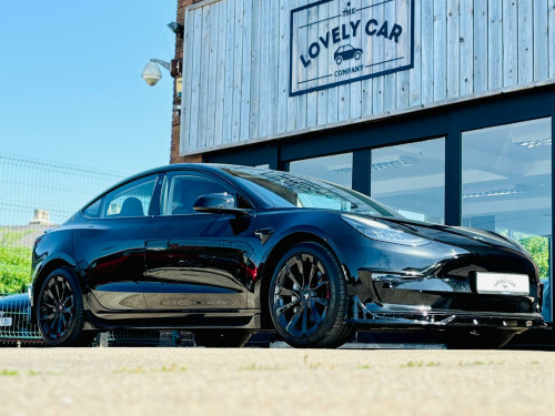 Tesla Model 3  (Dual Motor) Long Range