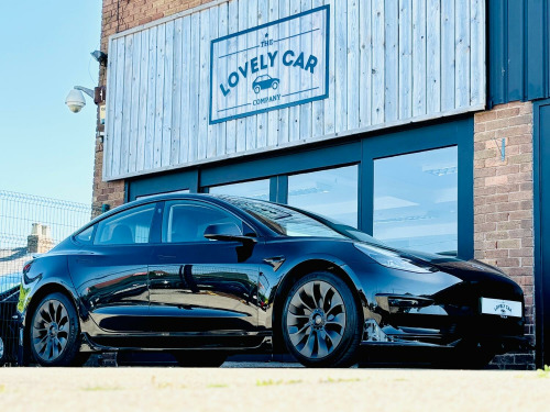 Tesla Model 3  (Dual Motor) Long Range
