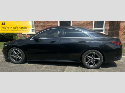 Mercedes-Benz CLA  1.3 CLA180 AMG Line