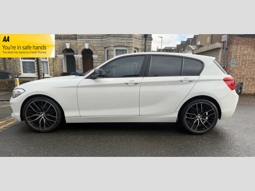 BMW 1 Series  1.5 118i Sport 5-Door 