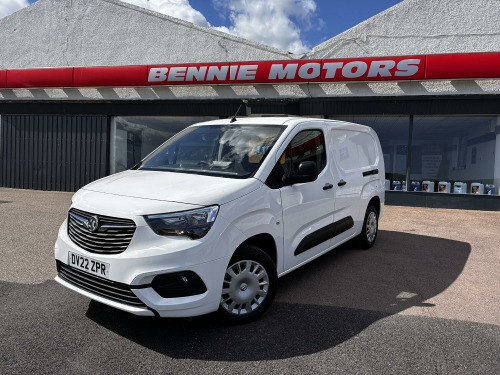 Vauxhall Combo  1.5 Turbo D 2300 Sportive