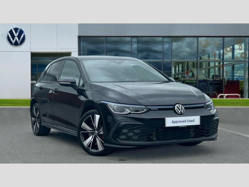 Volkswagen Golf  Golf 8 GTE 1.4 TSI 245PS 6-speed DSG 5 Door