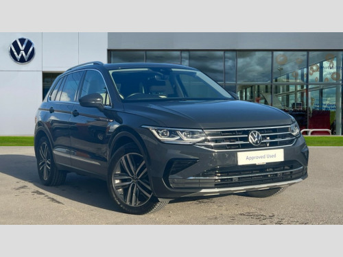 Volkswagen Tiguan  TIGUAN 2.0 TDI Elegance 5dr DSG