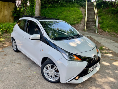 Toyota AYGO  VVT-I**X-PRESSION CONVERTIBLE**0TAX-7TOYOTA STAMPS-2KEYS-**1OWNER 5 YEARS**