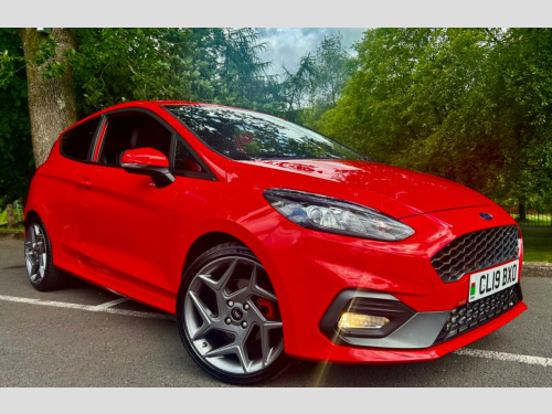 Ford Fiesta  1.5 TURBO**ST-3**ONLY 32K-FSH-CAM-NAV-2KYS**BEAUTIFUL EXAMPLE**