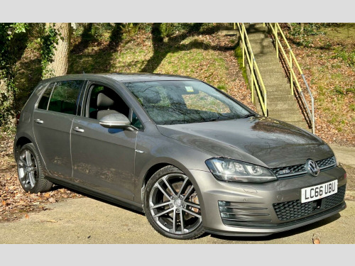 Volkswagen Golf  2.0 TDI**GTD**Xenons-FSH-Beltdone-2Kys-Â£20Tax-Dab-Nav**STUNNING ORIGINAL E