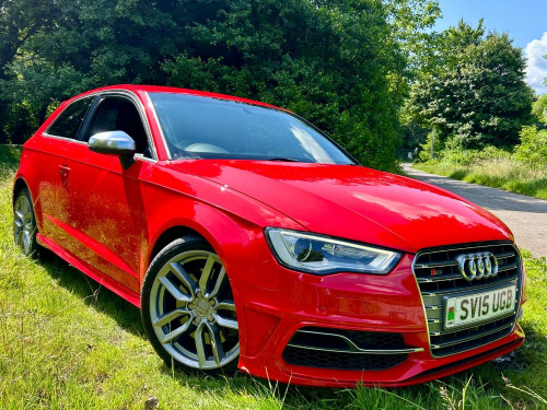 Audi S3  2.0*S3 Quattro 300 DSG*HPIClear-Leather-3Dr-2Kys**STUNNING UNMODIFIED EXAMP
