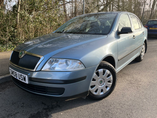 Skoda Octavia  1.6 FSI Classic