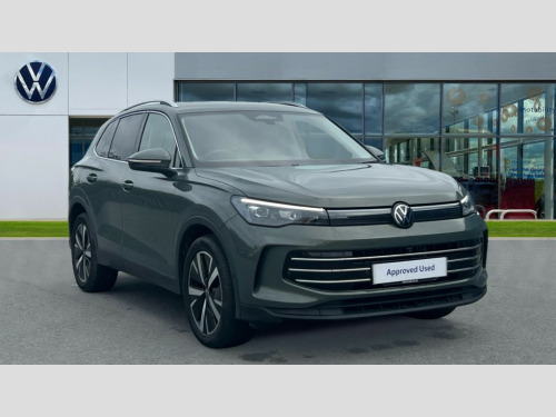 Volkswagen Tiguan  TIGUAN 1.5 eTSI 150 Elegance 5dr DSG
