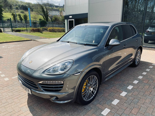 Porsche Cayenne D V6 TIPTRONIC