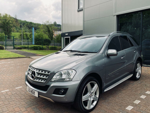 Mercedes-Benz M-Class ML350 3.0 ML350 CDI V6 BlueEfficiency Sport