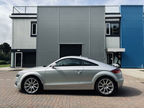 Audi TT  2.0 TDI