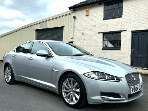 Jaguar XF  2.2d (200) Premium Luxury Auto Saloon