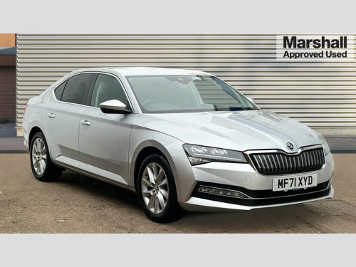 Skoda Karoq  Skoda Superb Hatchback 1.4 TSI iV SE Technology DSG 5dr