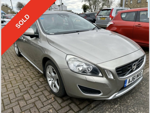 Volvo V60  1.6D DRIVE SE 115 **FULL SERVICE HISTORY**AMAZING MPG AND ONLY £35 YEAR ROA