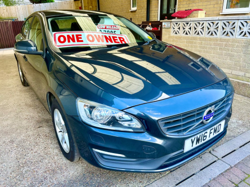 Volvo S60  2.0 BUSINESS EDITION **ONE OWNER FROM NEW WITH FULL SERVICE**AMAZING MPG AN