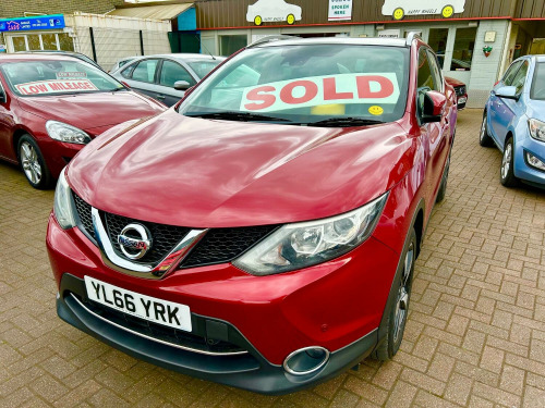 Nissan Qashqai  1.5 dCi N-Vision  AMAZING MPG -  ZERO ROAD TAX