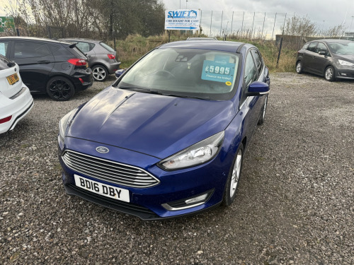Ford Focus  1.0 T EcoBoost Titanium 