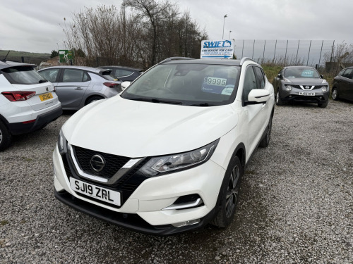 Nissan Qashqai  1.3 DIG-T N-Connecta