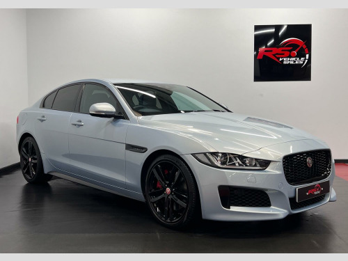 Jaguar XE  3.0 V6 S Auto Euro 6 (s/s) 4dr