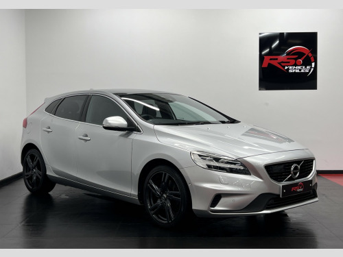 Volvo V40  2.0 D3 R-Design Edition Auto Euro 6 (s/s) 5dr 