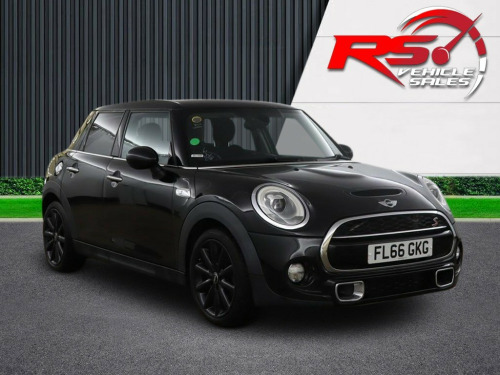 MINI Hatch  2.0 5-Door Hatch Cooper SD