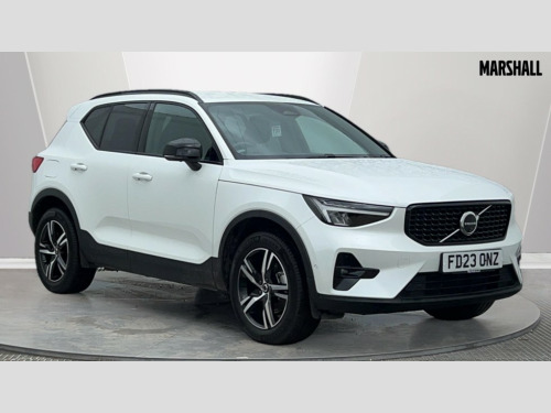 Volvo XC40  Xc40 2.0 B3P Plus Dark 5Dr Auto Estate