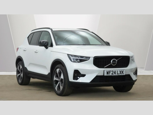 Volvo XC40  Volvo Xc40 + B4 Mhev Auto