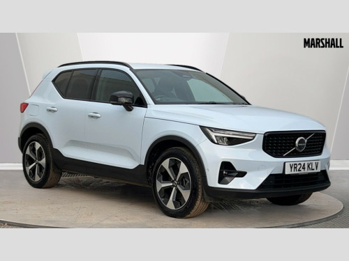 Volvo XC40  Volvo Xc40 + B3 Mhev Auto