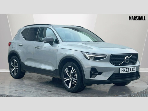 Volvo XC40  XC40 2.0 B3P Plus Dark 5dr Auto