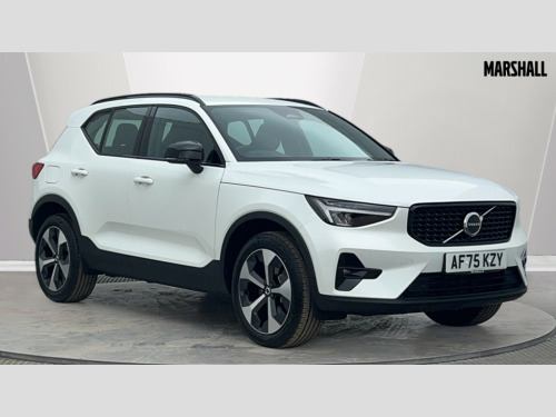 Volvo XC40  Volvo Xc40 Estate 2.0 B3P Plus Dark 5dr Auto