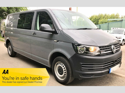 Volkswagen Transporter  T32 2.0 TDI 150 KOMBI  4MOTION  LWB