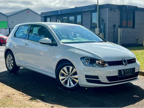 Volkswagen Golf  1.6 TDI BlueMotion Tech SE