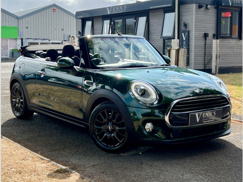 MINI Convertible  1.5 Cooper D Convertible