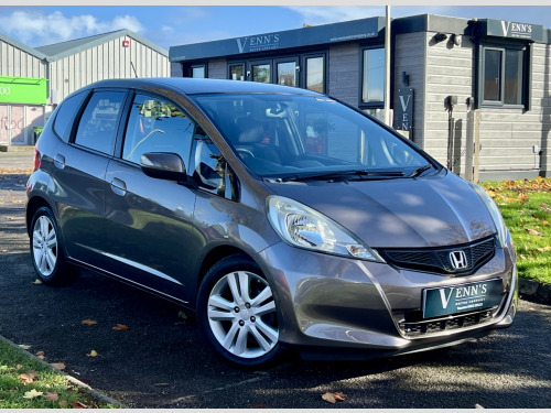Honda Jazz  1.4 i-VTEC ES Plus